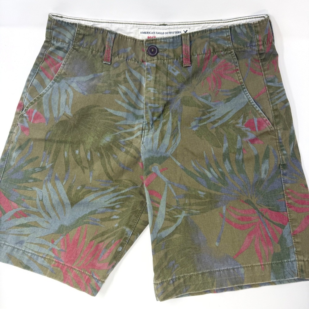 American Eagle Outfitters Mens Size 31 Prep Shorts Olive Tropical Palm Leaf